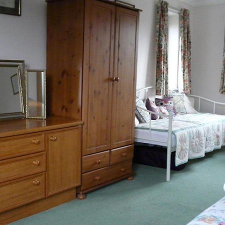 Bramley Cottage Holidays Τσίτσεστερ Εξωτερικό φωτογραφία